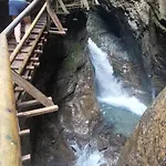 Rickies Appartement *